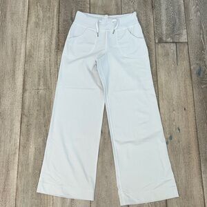 Lululemon Wide Leg Yoga Pant